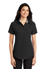 Load image into Gallery viewer, Port Short Sleeve Ladies Easy Care Shirt
